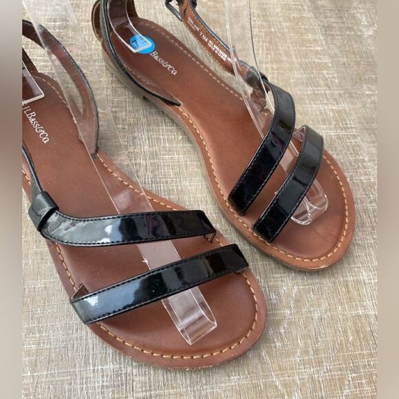 GH Bass & Co Jane Sandals Womens 7.5 Flats Strappy Vegan Black Patent Leather - Picture 3 of 9